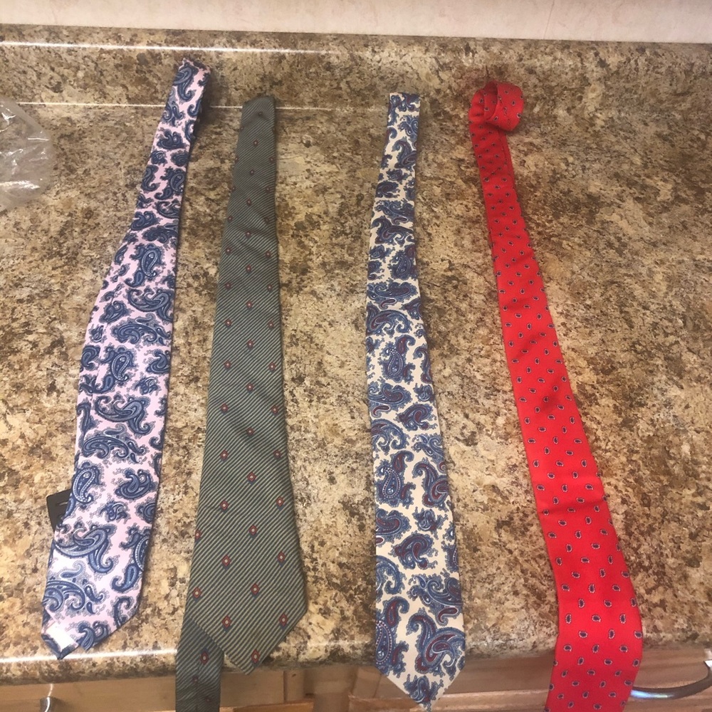 Collection Of Sharp Looking Ties - image 1